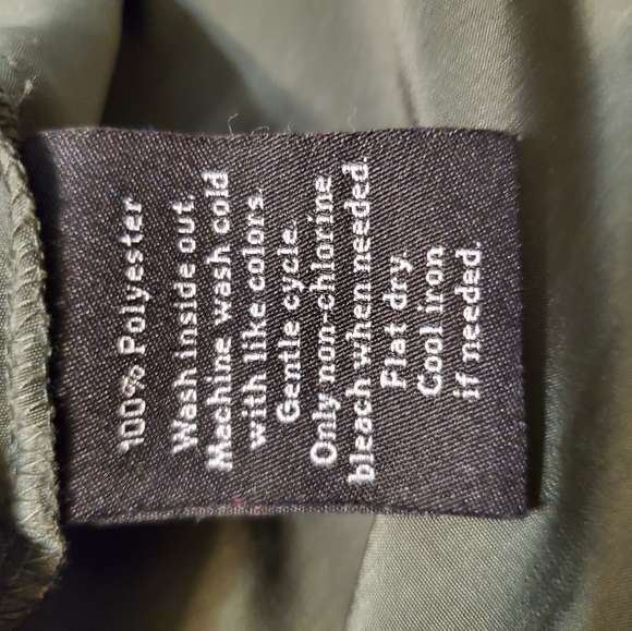 Rock & Republic Co. Button down top - Picture 8 of 8